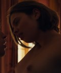 903x768, 40 KB, Ninalotte_Roose_-_2DEZIT_s01e01-03_-2.jpg